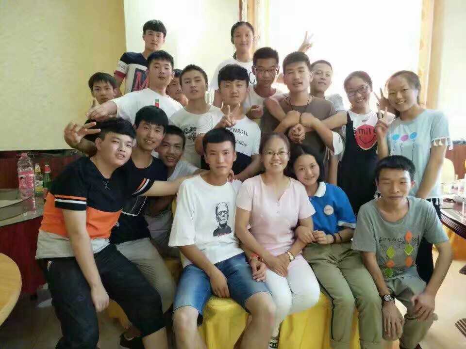 初中聚餐